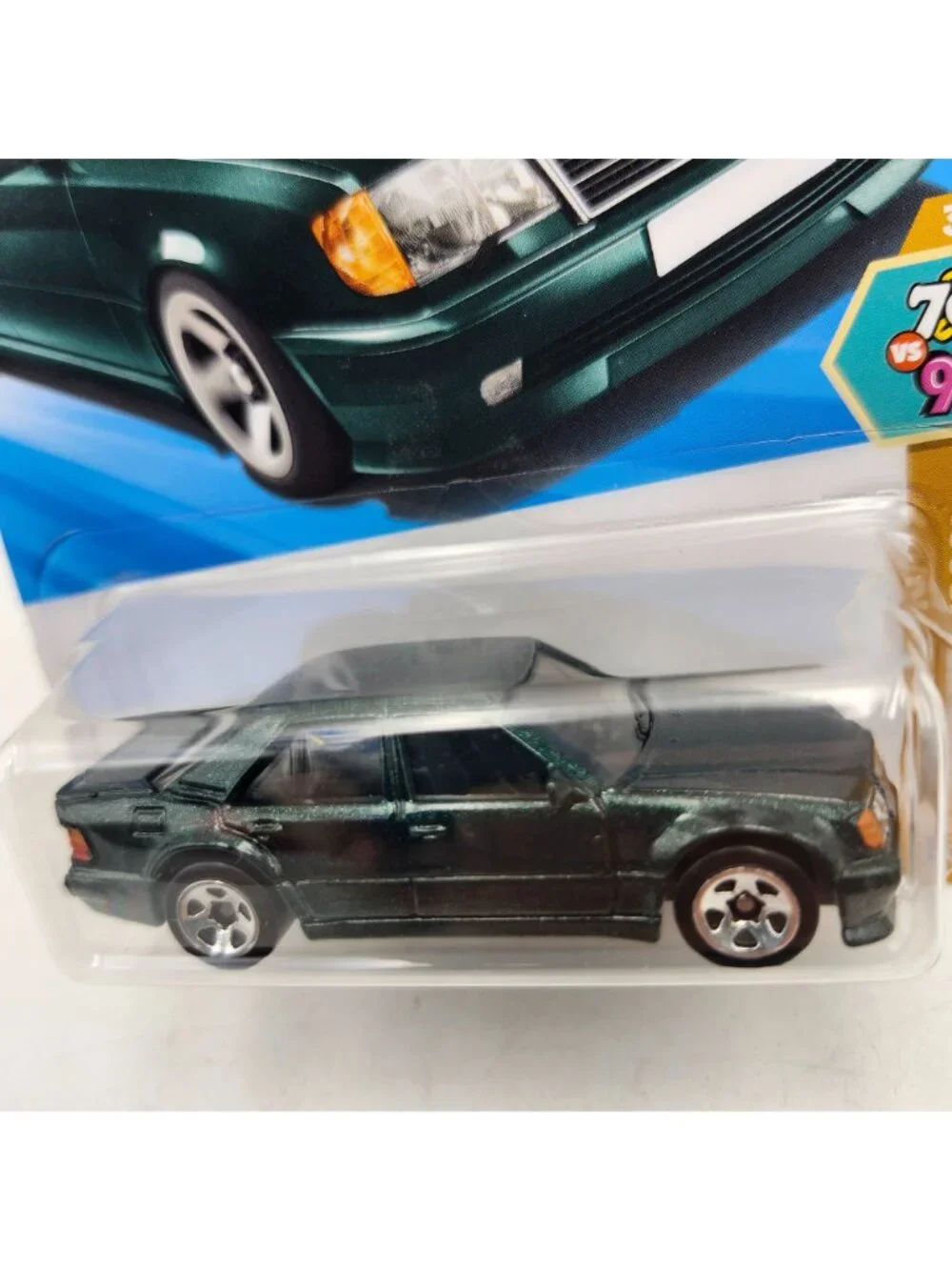 Hot Wheels Mercedes-Benz 500 E Dark Green 2025 HW 70s Vs 90s 3/10 52/250